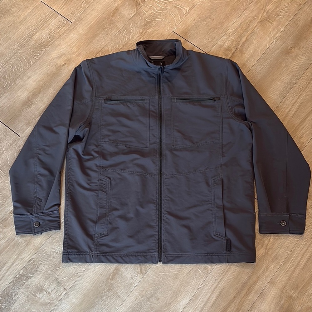 Mountain Hardwear Gray Jacket